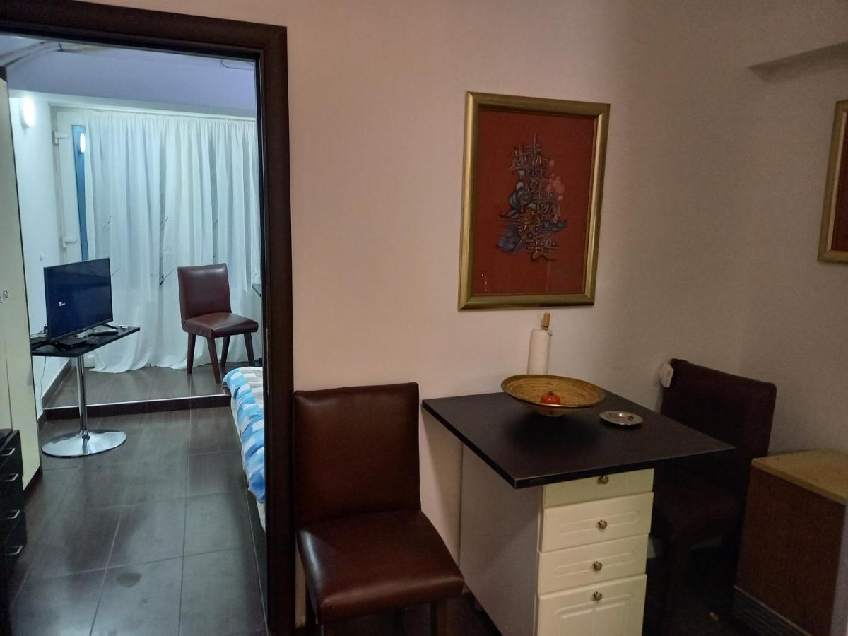 Green Point Apartments Dusanovac Szoba fotó